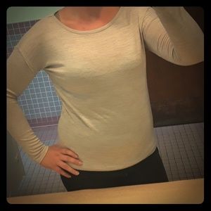 💝GAP Long Sleeve Semi-Fitted Tee sz SMALL💝